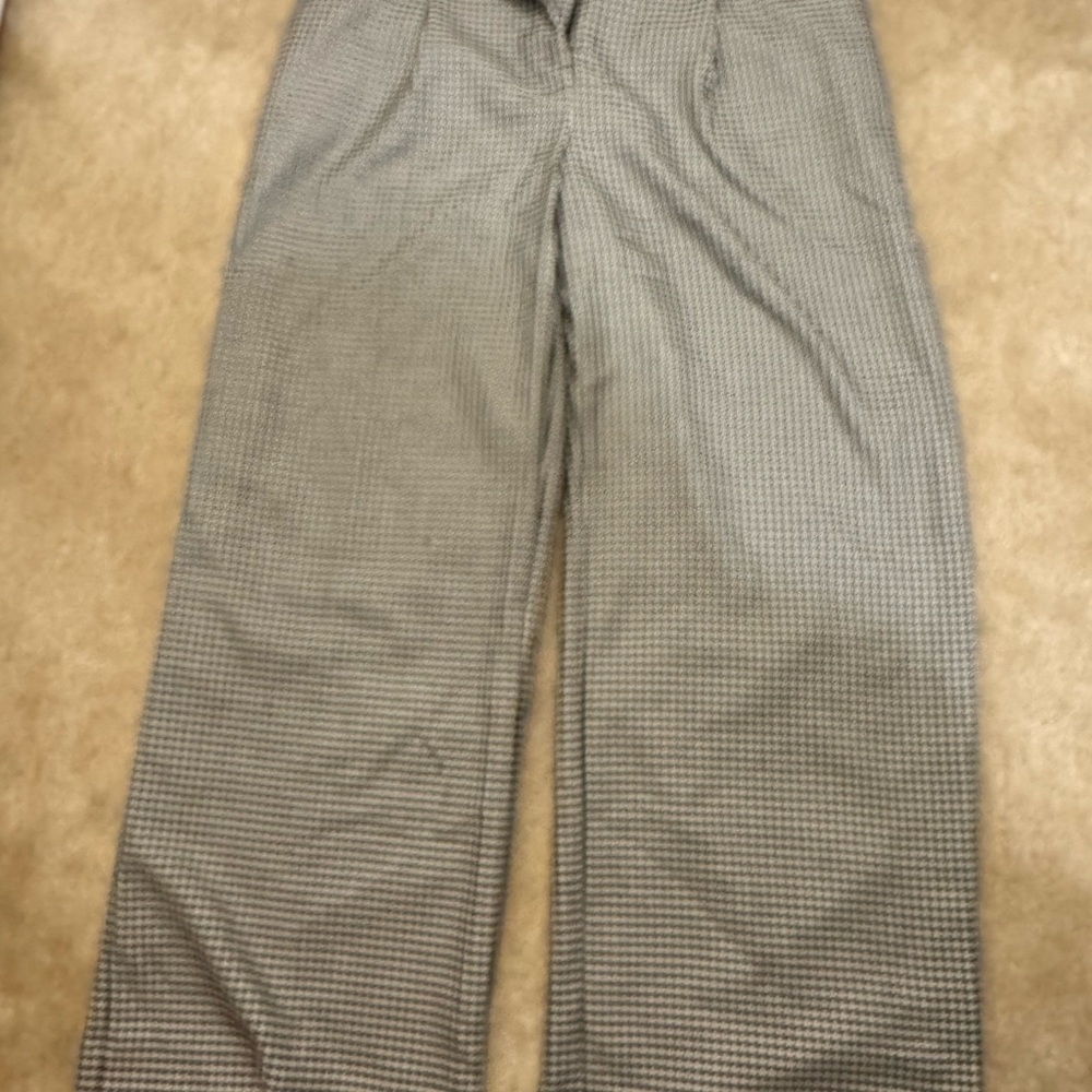 Size 8 LOFT Women's Black and White Houndstooth Trousers, workwear